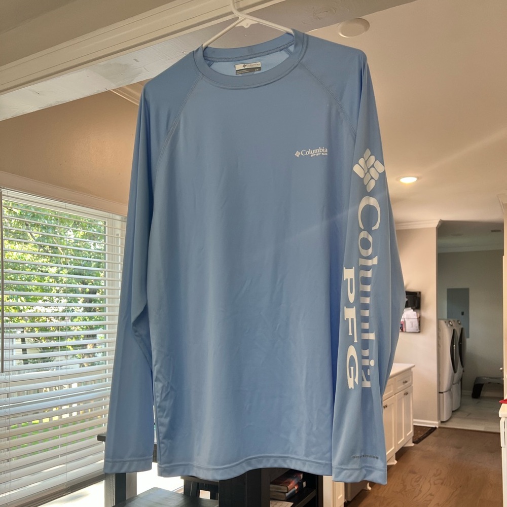 Columbia PFG Omni Shield Size L